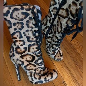 Gianvito Rossi Leopard print fur boots